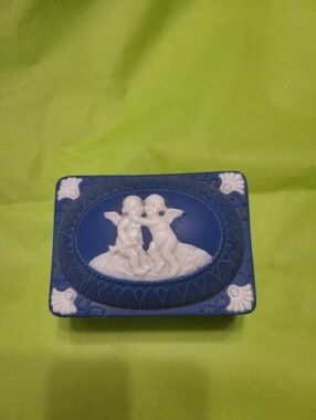 Blue and White Cherub Relief Trinket Box